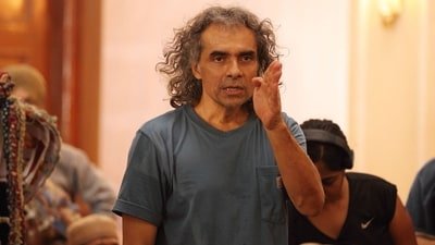 Imtiaz Ali has opened up on Main Vaapas Aaunga's box office. Imtiaz Ali has opened up on Main Vaapas Aaunga's box office.