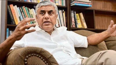 . PM prioritised publicity over performance: Congress report card