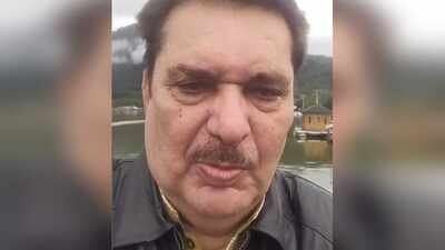 ‘A memorable experience with a genius’: Raza Murad recalls sharing the screen with Kishore Kumar in 'Door Waadiyon Mein Kahin' ‘A memorable experience with a genius’: Raza Murad recalls sharing the screen with Kishore Kumar in 'Door Waadiyon Mein Kahin'