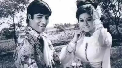 From being Amitabh Bachchan's heroine to doing item songs for Rs 2500, Aruna Irani opens up on her journey: 'I did it with courage'