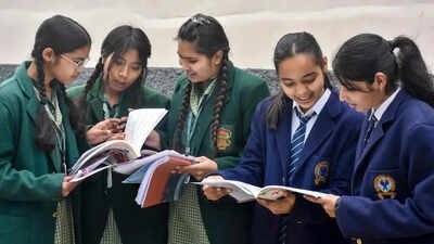 . Supreme Court to CBSE: Burn midnight oil to fix problem by Friday