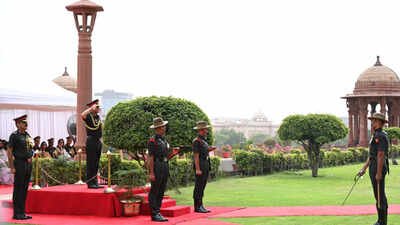 Armed forces see major leadership reshuffle as new commanders take charge