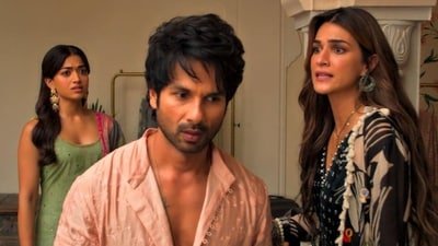 Cocktail 2 box office collection day 4: The film stars Kriti Sanon, Shahid Kapoor and Rashmika Mandanna in lead roles. Cocktail 2 box office collection day 4: The film stars Kriti Sanon, Shahid Kapoor and Rashmika Mandanna in lead roles.