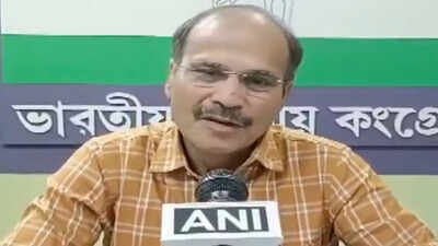 'Do ghaz ki doori': Adhir Ranjan Choudhary invokes PM Modi's Covid-era slogan on BJP keeping distance from rebel Trinamool MLAs