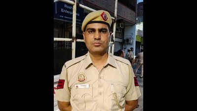 ‘Save my daughter first’: Injured cops recall Hauz Rani fire rescue