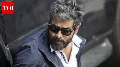 Gautham Menon approaches Madras High Court to delay Chiyaan Vikram’s 'Dhruva Natchathiram' until July 15