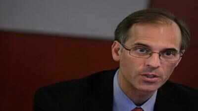 Moody's Analytics chief economist Mark Zandi, who warned of US recession, 'agrees' with government's restrictions on Anthropic Fable AI models; say: Optimism over AI is warranted, but ...