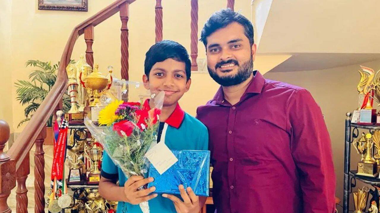 Ethan Vaz with his coach Prakash Vikram Singh (Special Arrangements)