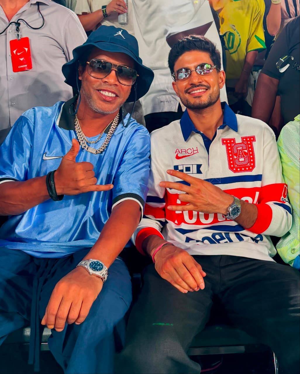 ​Gill meets Ronaldinho​
