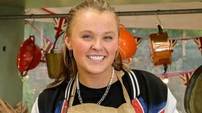 'Things aren't going too well,' shares Jojo Siwa while revealing her 'gnarly eye infection' and 'terrible concussion'