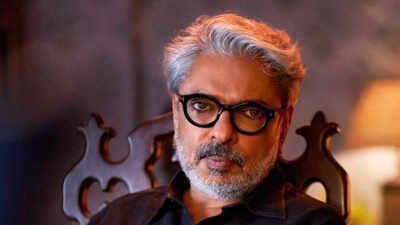 'Love and War' controversy: AICWA seeks FIR against Sanjay Leela Bhansali, Rs 1 crore compensation for deceased 'Love and War' controversy: AICWA seeks FIR against Sanjay Leela Bhansali, Rs 1 crore compensation for deceased