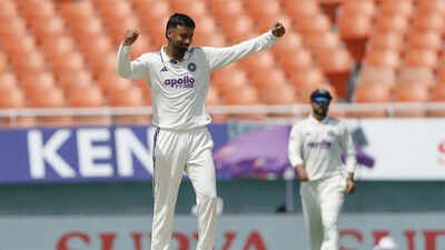 Manav Suthar's dream debut: First Indian in 25 years to ...