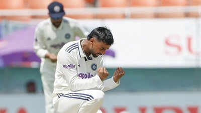 Manav Suthar (BCCI Photo) 'Strong contender at Test level': Gavaskar's verdict on Manav Suthar