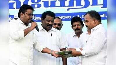 Manickam Tagore (right) appointed president of the Tamil Nadu Congress Committee (TNCC). We will hit back: New TNCC chief Tagore sets sight on PM Rahul Gandhi for 2029