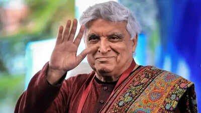 'My Qaum are all Indians, including you': Javed Akhtar gives strong response to troll over religion remark 'My Qaum are all Indians, including you': Javed Akhtar gives strong response to troll over religion remark