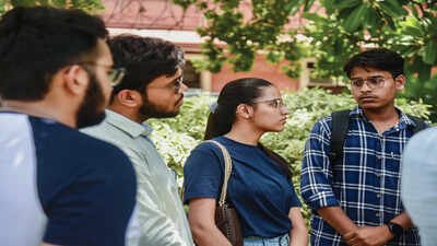 Ahead of retest, NEET glitches trouble students; two nabbed for promising paper
