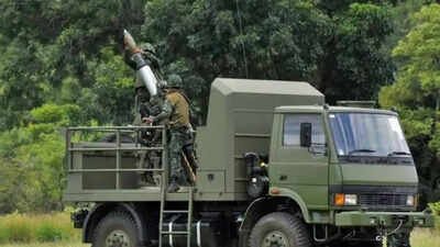 Guided mobile 120mm mortar system tested, brings precision smart shells to the fight