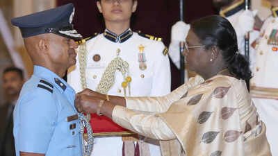 . Gaganyaan astronaut-designate and IAF test pilot Prasanth Nair gets Kirti Chakra