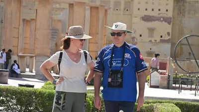 Rules tightened for foreigners extending stay