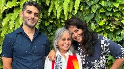 Sameera Reddy reveals her mother-in-law Manjri Varde was divorced when she met her and she was bothered as her father-in-law remarried: 'Not easy to be single'