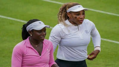 Serena Williams' comeback ends after just one match as injury cuts short Queen's Club run