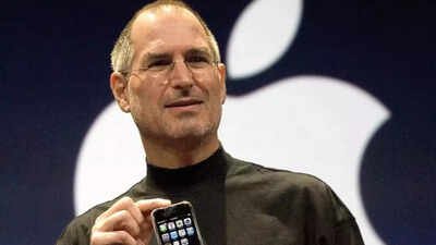 Steve Jobs As Anthropic's AI models face 'export ban', here's when an Apple Computer was classified as a weapon by the US government; and what Steve Jobs did