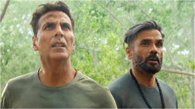Suniel Shetty opens up about his on-screen RIVALRY with Akshay Kumar: 'That has always been there; the audience...'