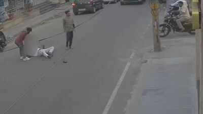 Rowdy-sheeter hacked to death in Bengaluru as public watches helplessly