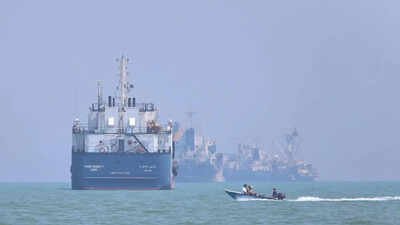 File photo Oil prices plunge as Trump announces Iran deal complete; Brent falls to $84 a barrel