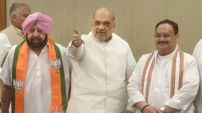 File photo ‘Discussed various issues’: Capt Amarinder Singh meets Amit Shah, Nadda in Delhi amid exit buzz