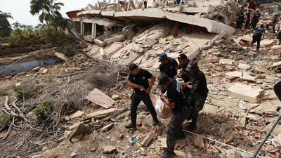 589 dead, nearly 3,000 injured: Venezuela quake toll rises as rescuers race to find survivors