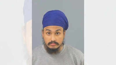 Southampton erupts over police response to fatal stabbing in kirpan killer case