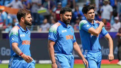 Virat Kohli , Rohit Sharma and Shubman Gill (AFP Photo) 'Rohit Sharma and Virat Kohli can ... ': Anil Kumble's message to Shubman Gill