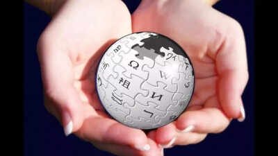 Representative Image Wikipedia blocks founder Larry Sanger, who praised Elon Musk's Grokepedia, from the platform after he called for more balanced ...