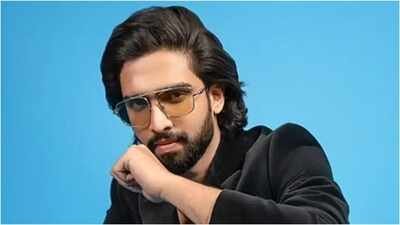 Amaal Mallik's "Yeh Awarapan" from 'Awarapan 2' is winning hearts. In an Instagram Q&A, he opened up on unrequited love, saying, "It's real, I'm the proof of it." He revealed living like a "widower" over a decade-old relationship that ended. On 'Bigg Boss', he'd hinted at this mystery love without naming her. Amid Tanishk Bagchi controversy, Amaal Mallik opens up on unrequited love while celebrating ‘Awarapan 2’ song: ‘I've acknowledged my suffering by living as if I'm a widower’