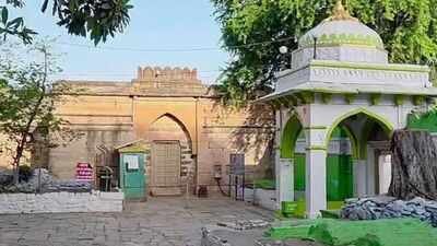 Bhojshala complex row: SC asks government to provide nearby site for Friday namaz