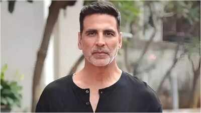 John Abraham was ready to return ‘Garam Masala’ fee, was "Sweating" doing comedy reveals Akshay Kumar