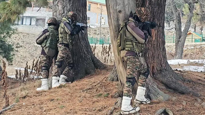 File photo J&K: Gunshots heard during search operation in Shopian