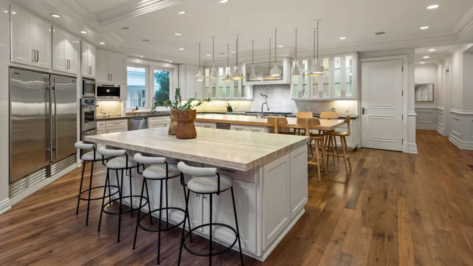 Picture courtesy: Instagram/ mansion rentals