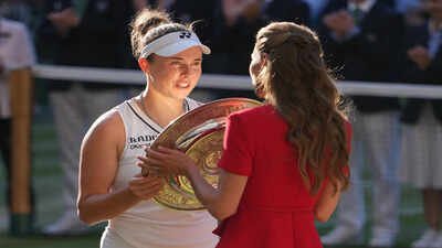 Britain's Princess Kate presents the champion trophy to Linda Noskova of Czech Republic (AP Photo/Kin Cheung) Historic! Linda Noskova becomes third Czech woman in last four years to win Wimbledon