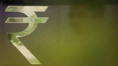 Rupee rises 14 paise in early trade as Dalal Street cheers; oil adds limited gains
