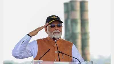 India is observing the 27th anniversary of Kargil Vijay Diwas. 'Gratitude to brave soldiers': PM Modi pays tribute to Kargil heroes on 27th Vijay Diwas