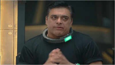 Ram Kapoor breaks down in Lock Upp 2, reveals helping his father plan his death; 'My mother and sister don't talk to me'