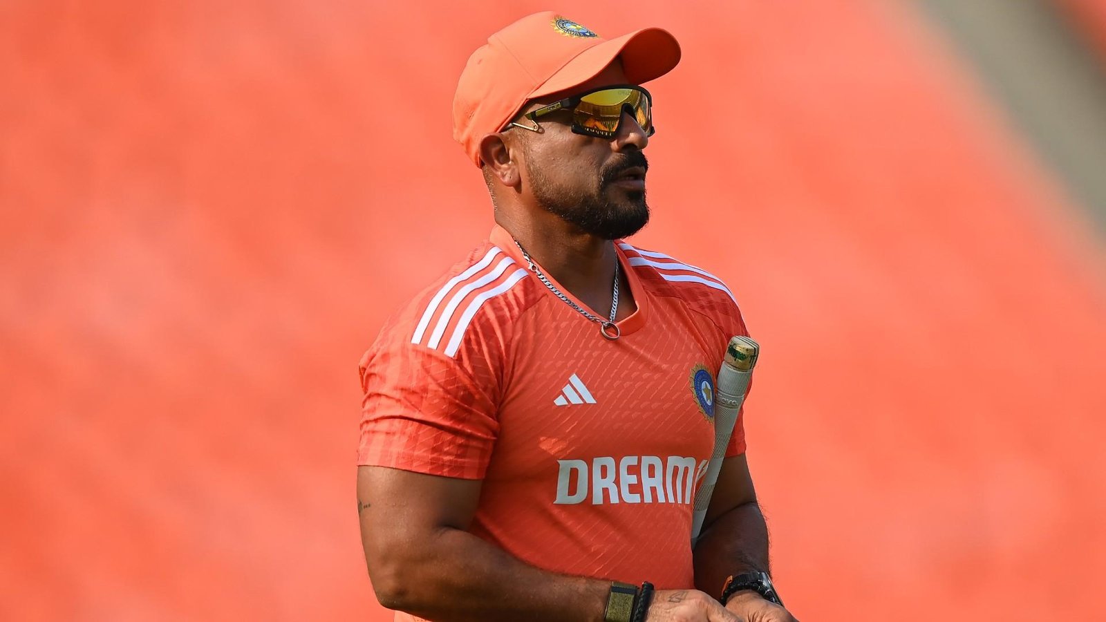 India’s Fielding Coach T Dilip Set to Leave? Poor Catching Under Fresh Scrutiny