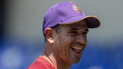 Ryan ten Doeschate has joined the Knight Riders as the Head of cricket strategy. (X images)