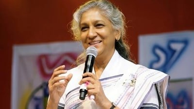 Veteran singer S Janaki died in Mysuru at the age of 88. Veteran singer S Janaki died in Mysuru at the age of 88.