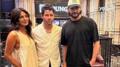 Priyanka Chopra, Nick Jonas pose with Mahesh Babu after movie night in Hyderabad. (Instagram/@amb_cinemas)