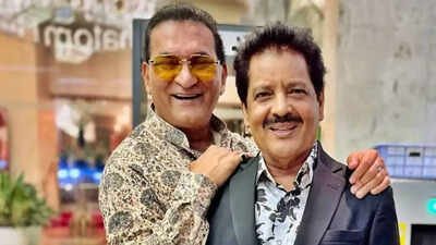 Abhijeet Bhattacharya reveals how he defended Udit Narayan during kissing controversy: 'Fans hug and kiss you, you also gave one kiss back, what's the issue?' Abhijeet Bhattacharya reveals how he defended Udit Narayan during kissing controversy: 'Fans hug and kiss you, you also gave one kiss back, what's the issue?'