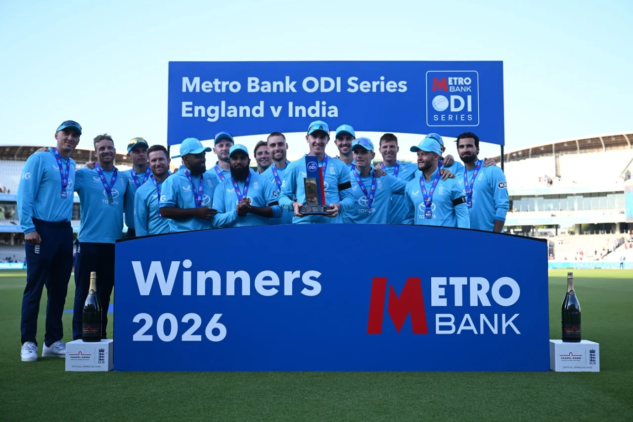 ]England Beat India by 27 Runs to Win ODI Series 2-1 as Ben Duckett, Sam Curran Shine