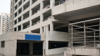 Wife of retired IAF Wing Commander dies after jumping from multi-level car park in Noida